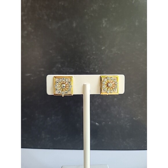 Square Shaped Clear Rhinestone Screwback Earrings Vintage - Picture 3 of 10